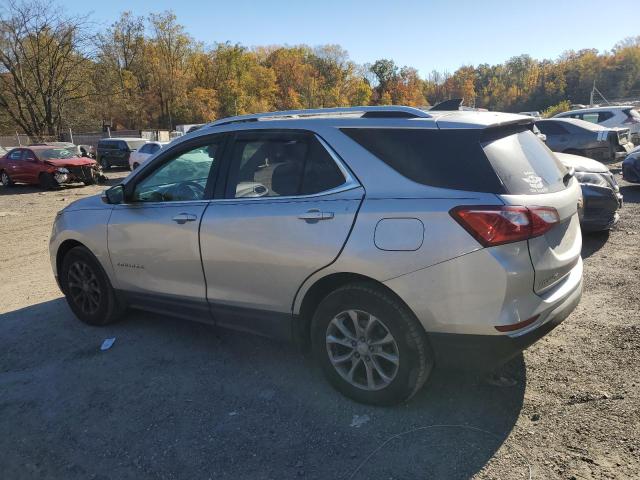 2GNAXSEVXJ6129220 - 2018 CHEVROLET EQUINOX LT SILVER photo 2