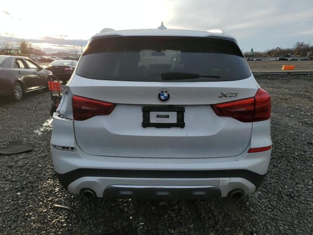 5UXTR9C51JLC69415 - 2018 BMW X3 XDRIVE30I WHITE photo 6