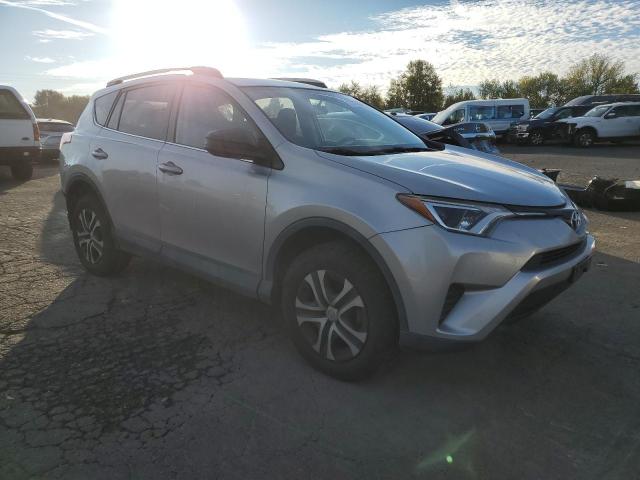 2T3BFREV1GW464999 - 2016 TOYOTA RAV4 LE SILVER photo 4