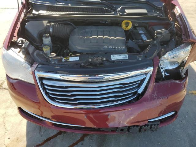 2C4RC1CG9FR673610 - 2015 CHRYSLER TOWN & COU TOURING L MAROON photo 12