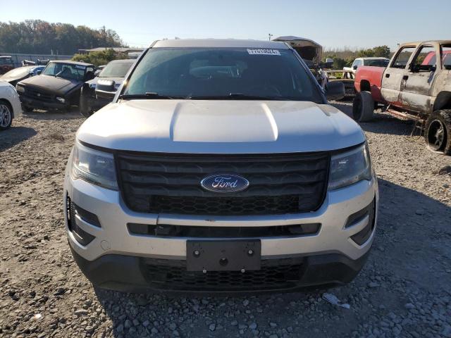 1FM5K8AR2HGE13581 - 2017 FORD EXPLORER POLICE INTERCEPTOR 银色 照片 5