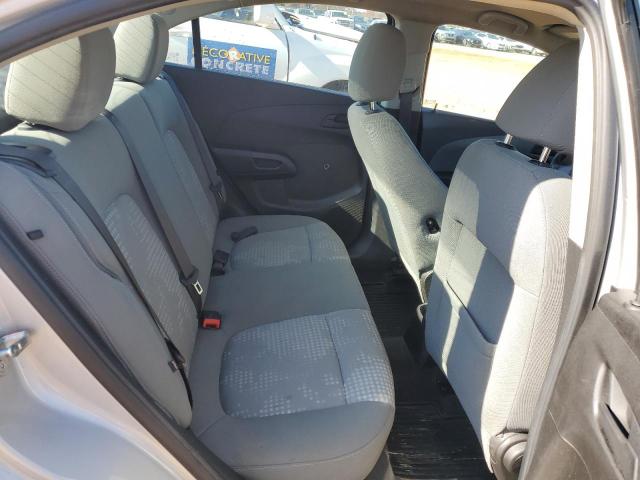 1G1JB5SH7J4119598 - 2018 CHEVROLET SONIC LS ვერცხლისფერი ფოტო 10