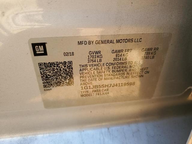 1G1JB5SH7J4119598 - 2018 CHEVROLET SONIC LS ვერცხლისფერი ფოტო 12