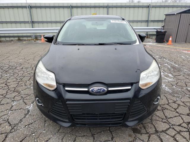 1FADP3K24DL219678 - 2013 FORD FOCUS SE BLACK photo 5