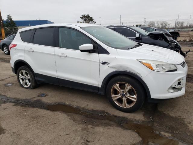 1FMCU0GX0DUC11231 - 2013 FORD ESCAPE SE WHITE photo 4