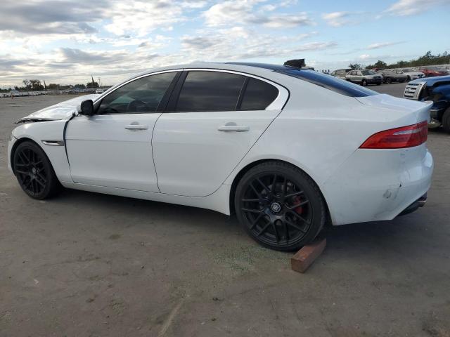 SAJAR4BG6HA965206 - 2017 JAGUAR XE WHITE photo 2