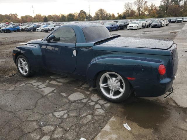 1GCES14H55B117798 - 2005 CHEVROLET SSR BLUE photo 2