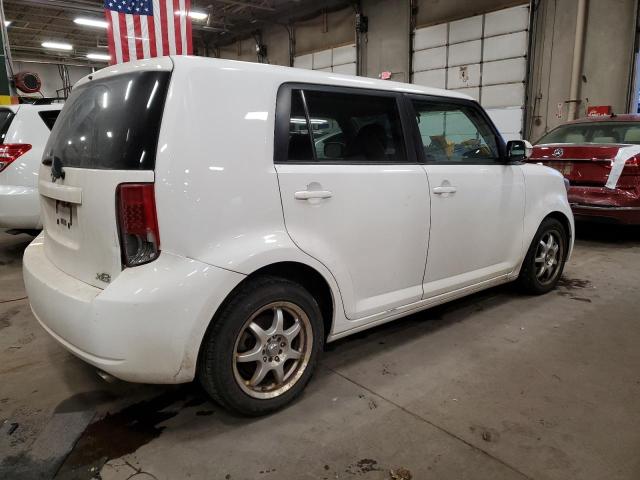 JTLKE50E781020663 - 2008 TOYOTA SCION XB WHITE photo 3