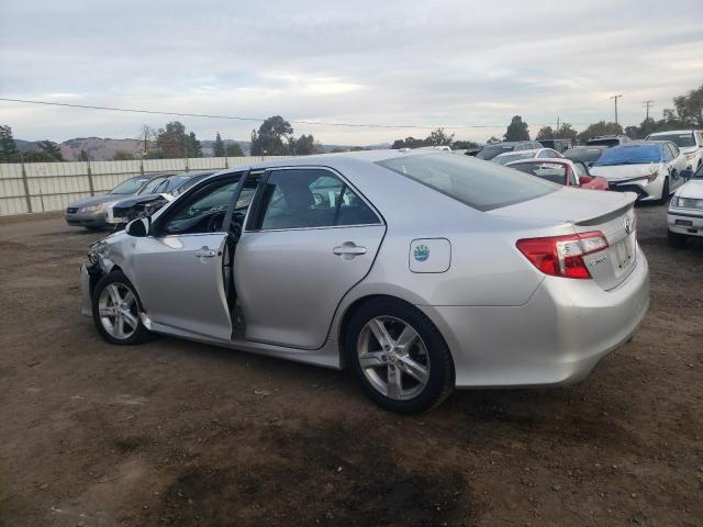 4T1BF1FK3DU226498 - 2013 TOYOTA CAMRY L SILVER photo 2
