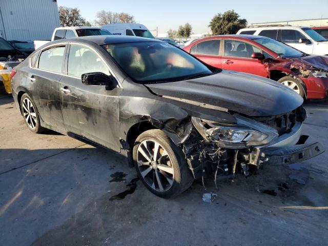 1N4AL3AP0JC189702 - 2018 NISSAN ALTIMA 2.5 BLACK photo 4