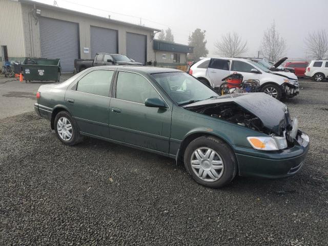 JT2BG22K010584117 - 2001 TOYOTA CAMRY CE GREEN photo 4