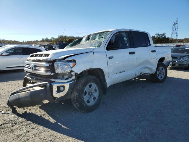 5TFDY5F11GX547027 - 2016 TOYOTA TUNDRA CREWMAX SR5 WHITE photo 1