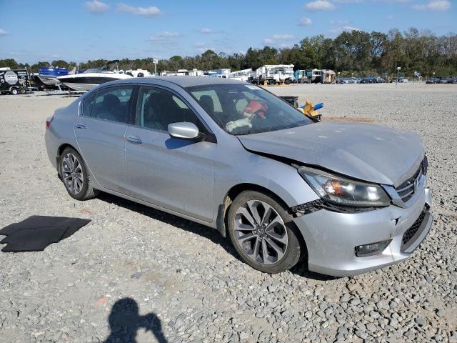 1HGCR2F5XFA189732 - 2015 HONDA ACCORD SPORT SILVER photo 4