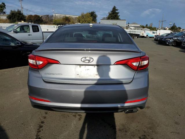 5NPE24AF4HH558670 - 2017 HYUNDAI SONATA SE BLUE photo 6