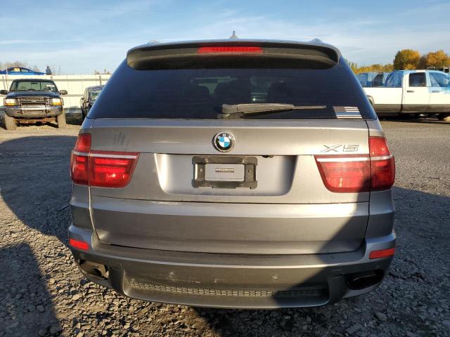 5UXZV8C54BL418298 - 2011 BMW X5 XDRIVE50I GRAY photo 6