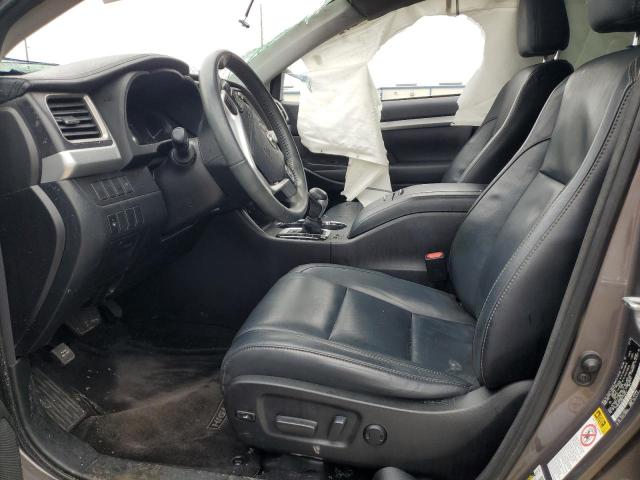 5TDKKRFH6GS144051 - 2016 TOYOTA HIGHLANDER XLE BROWN photo 7