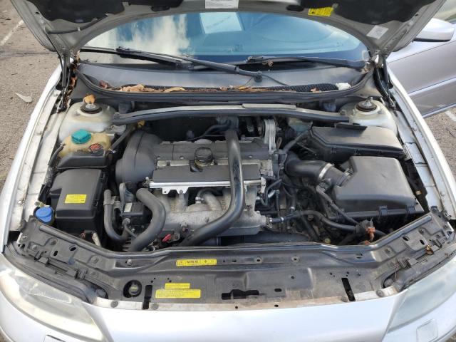 YV1RS592252429892 - 2005 VOLVO S60 2.5T SILVER photo 11