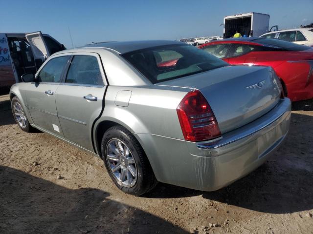 2C3JA63HX5H102404 - 2005 CHRYSLER 300C TEAL photo 2