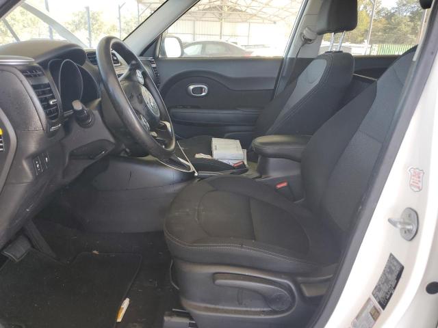 KNDJP3A57K7691694 - 2019 KIA SOUL + WHITE photo 7