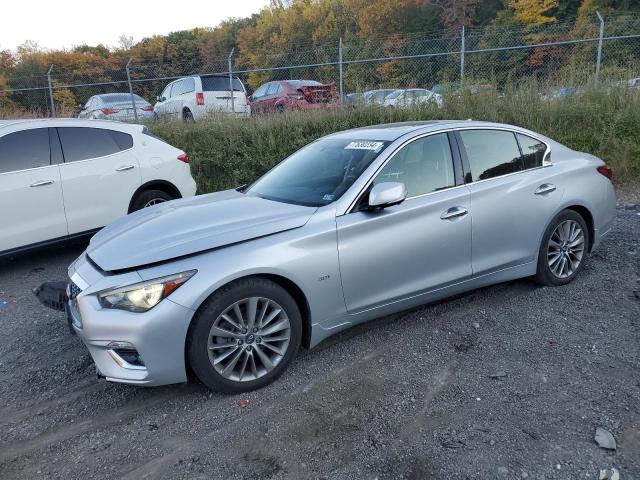 2018 INFINITI Q50 LUXE, 