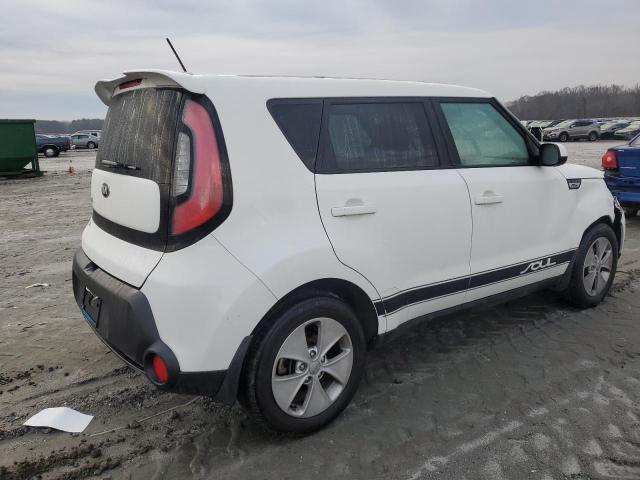 KNDJN2A24F7152638 - 2015 KIA SOUL WHITE photo 3