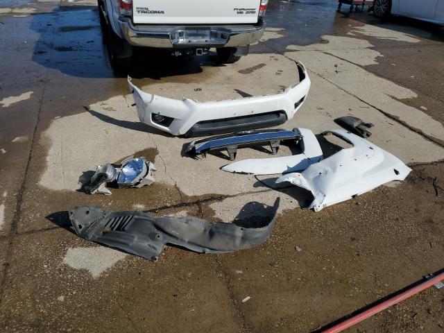 5TFJU4GN2FX083321 - 2015 TOYOTA TACOMA DOUBLE CAB PRERUNNER WHITE photo 12