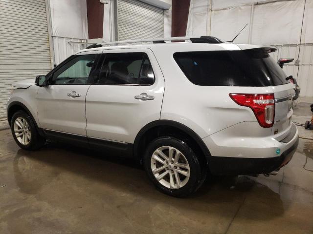 1FM5K8D85FGA16415 - 2015 FORD EXPLORER XLT SILVER photo 2