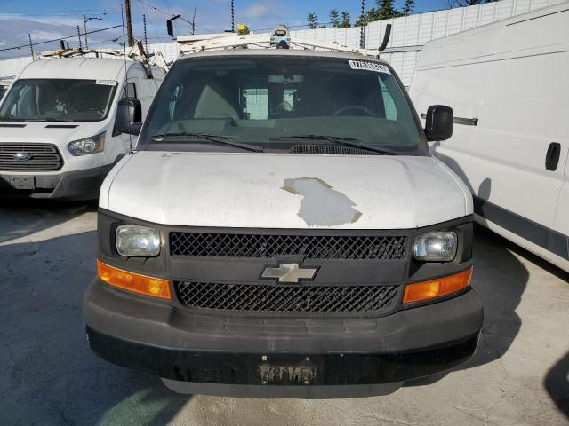 1GCWGFCB2C1109211 - 2012 CHEVROLET EXPRESS G2 WHITE photo 5