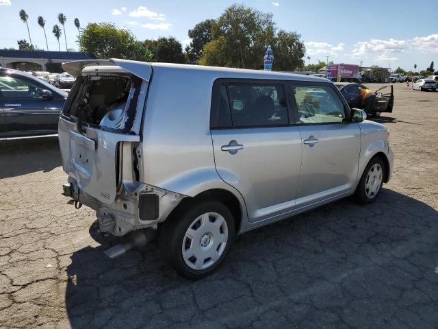 JTLZE4FE3CJ008843 - 2012 TOYOTA SCION XB Silber Foto 3