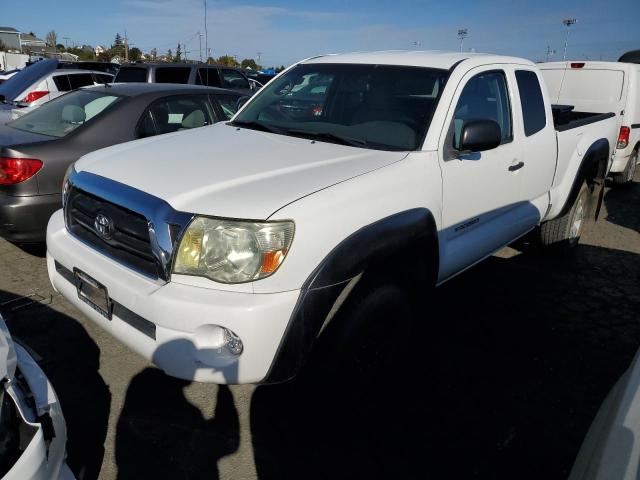5TETU62N56Z213287 - 2006 TOYOTA TACOMA PRERUNNER ACCESS CAB WHITE photo 1