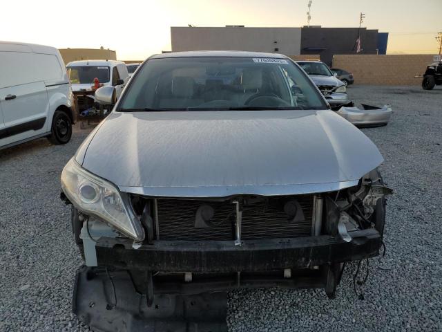 4T1BK3DBXCU456306 - 2012 TOYOTA AVALON BASE 银色 照片 5