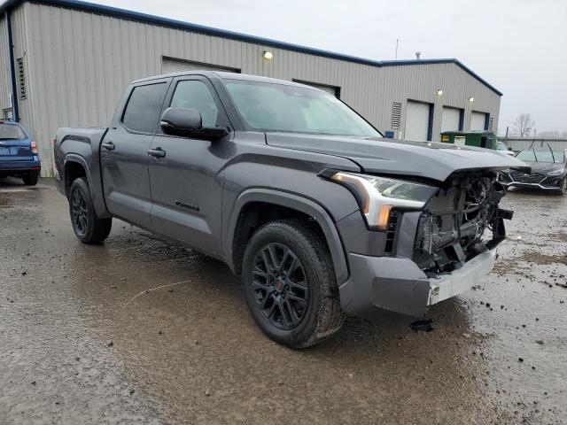 5TFLA5DB0NX049376 - 2022 TOYOTA TUNDRA CREWMAX SR GRAY photo 4