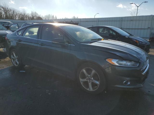 3FA6P0H96FR230200 - 2015 FORD FUSION SE GRAY photo 4