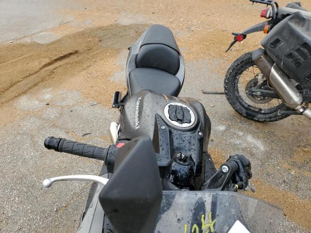 ML5EXER12PDA80461 - 2023 KAWASAKI EX650 R GRAY photo 5