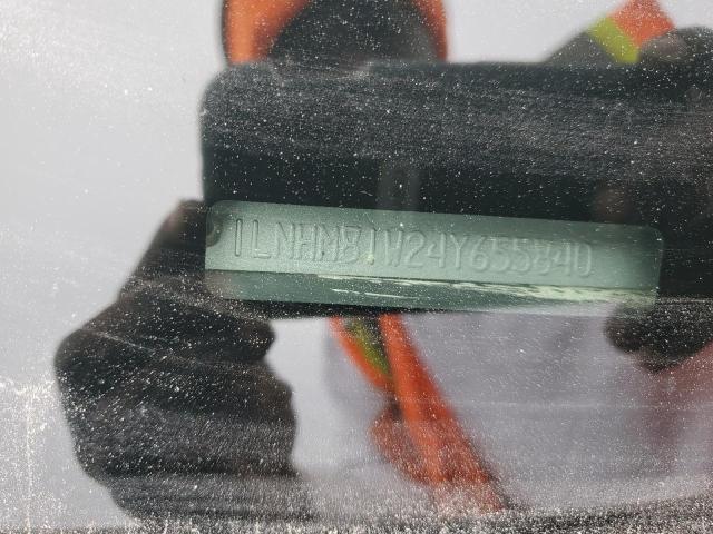 1LNHM81W24Y655840 - 2004 LINCOLN TOWN CAR EXECUTIVE TAN photo 12