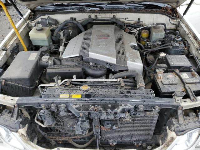 JT6HT00W5W0021280 - 1998 LEXUS LX 470 WHITE photo 12