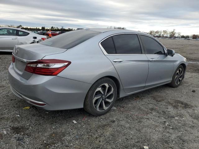 1HGCR2F09GA214996 - 2016 HONDA ACCORD EX SILVER photo 3