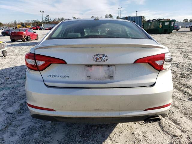 5NPE24AF8HH563113 - 2017 HYUNDAI SONATA SE SILVER photo 6