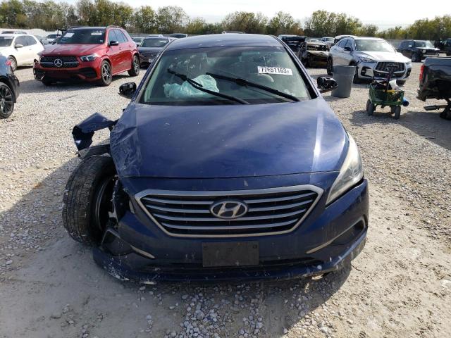 5NPE24AF9GH363825 - 2016 HYUNDAI SONATA SE BLUE photo 5