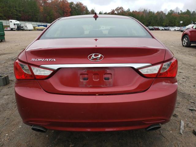 5NPEC4AC0DH550675 - 2013 HYUNDAI SONATA SE RED photo 6