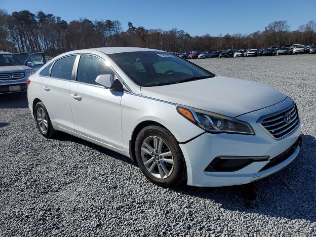 5NPE24AF3HH566159 - 2017 HYUNDAI SONATA SE WHITE photo 4