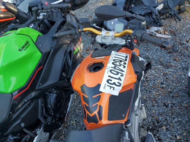 ZD4RAC0038S000648 - 2008 APRILIA SHIVER SL750 ORANGE photo 5