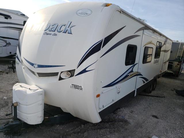 4YDT31222BB452707 - 2011 KEYSTONE OUTBACK WHITE photo 2