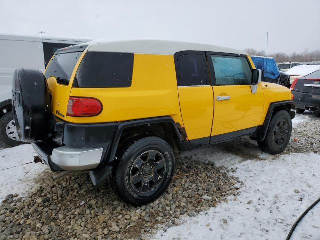 JTEBU11F670009569 - 2007 TOYOTA FJ CRUISER YELLOW photo 3