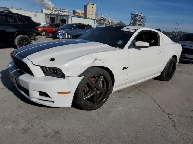 1ZVBP8AM5D5233754 - 2013 FORD MUSTANG WHITE photo 1