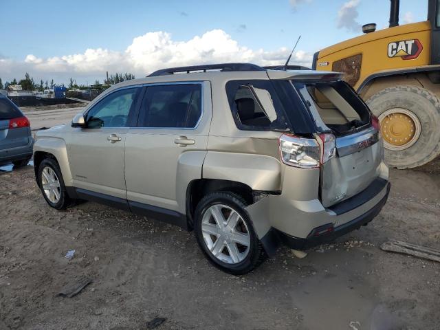 2CTALUEC9B6223948 - 2011 GMC TERRAIN SLT BEIGE photo 2