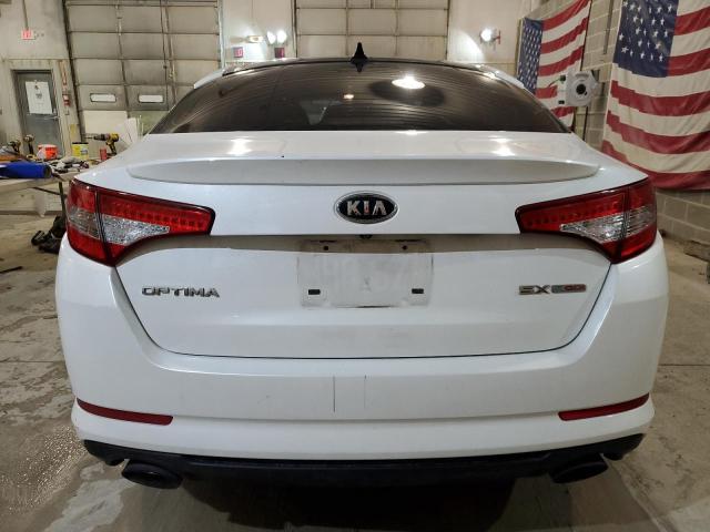 KNAGR4A66B5143326 - 2011 KIA OPTIMA SX WHITE photo 6