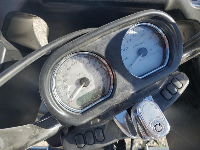 1HD1KHC19MB672147 - 2021 HARLEY-DAVIDSON FLTRX 银色 照片 7