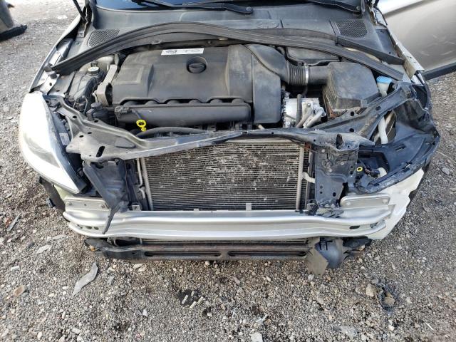 YV4902DZ4D2407404 - 2013 VOLVO XC60 T6 SILVER photo 11