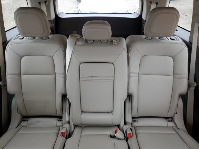 5LM5J6XC8NGL21099 - 2022 LINCOLN AVIATOR 白色 照片 10